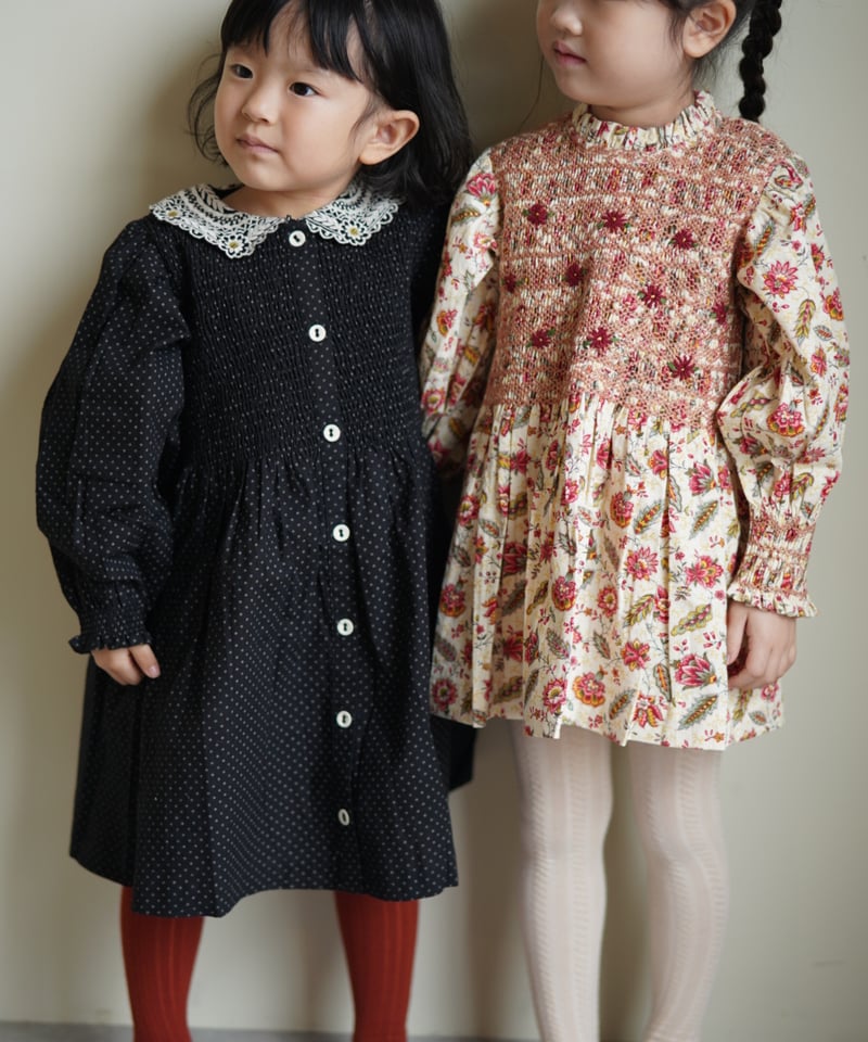 BONJOUR DIARY]【残りわずか！】HANDSMOCK BLOUSE WITH RE