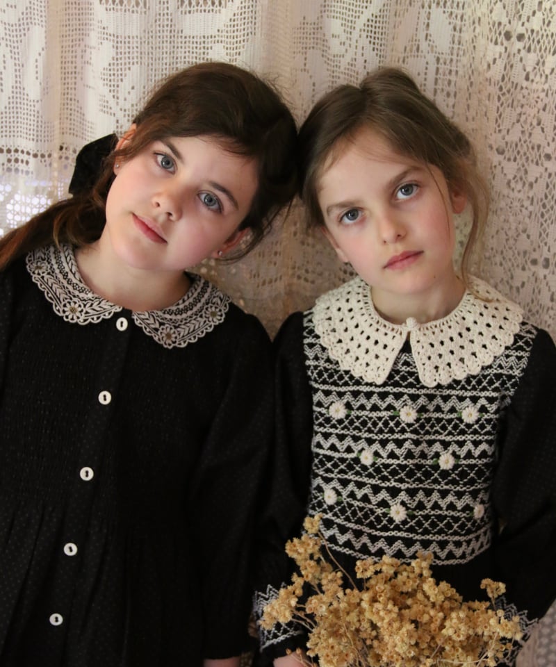 BONJOUR DIARY]【残りわずか！】HANDSMOCK BLOUSE WITH RE