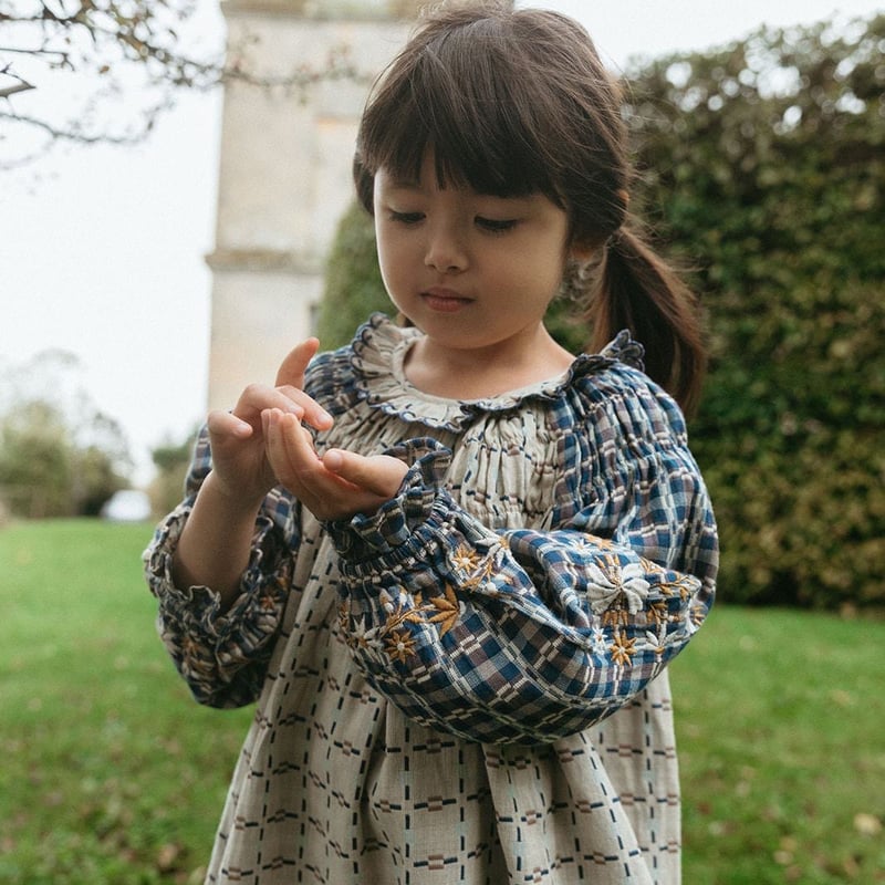 lali kids TULIP DRESS ワンピース　8y Lali Kids]【再入荷！！】Tulip Dress | Double-Sided Ya