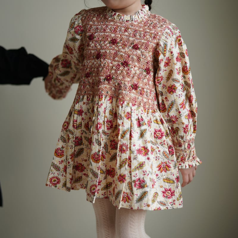 BONJOUR DIARY]【残りわずか！】HANDSMOCK BLOUSE WITH RE