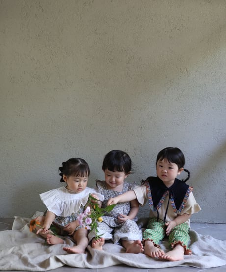 [Ron Ron Baby & Mom]【再入荷！LAST１！！】06.triangle ribbon (navy×flower frill)