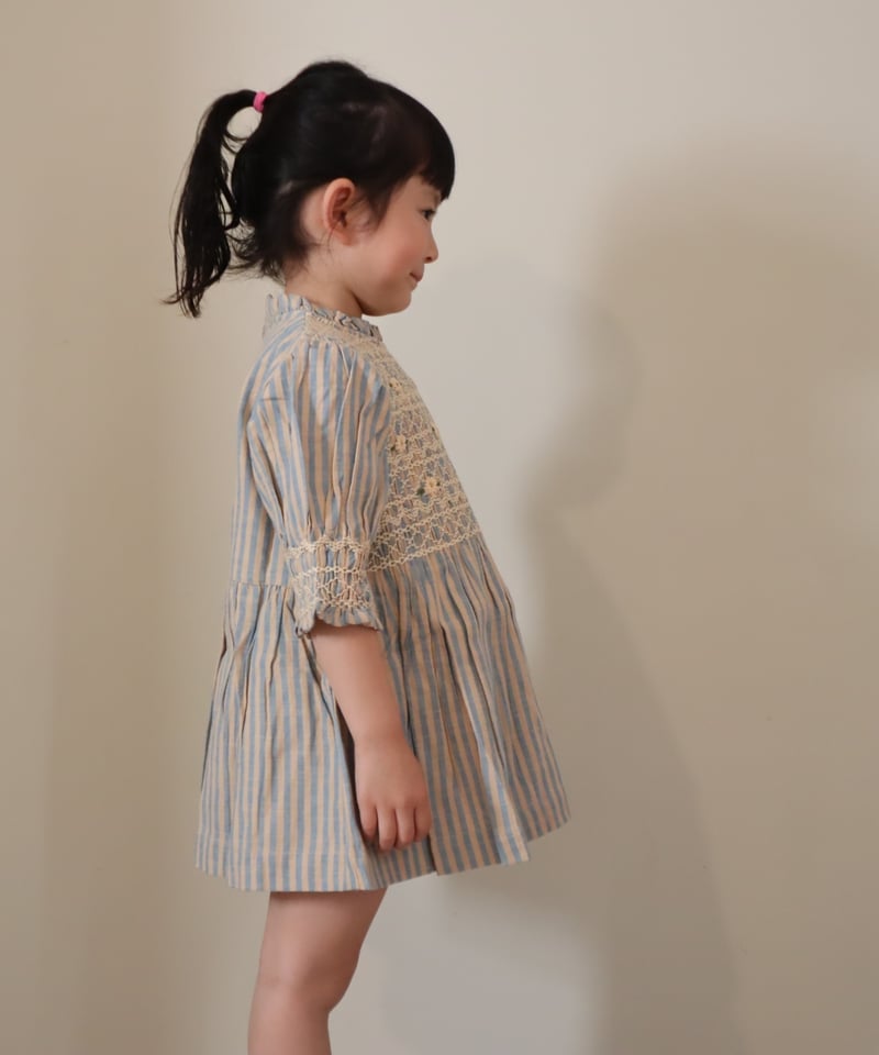BONJOUR DIARY] Handsmocks blouse | Transat st