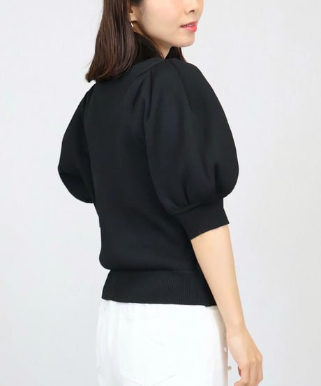 volume sleeve knit tops