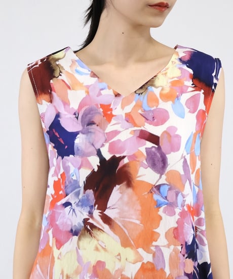 print sleeveless one-piece