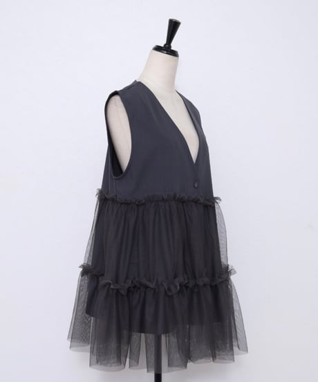 tulle docking vest