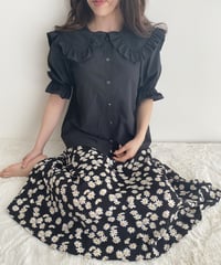frill blouse