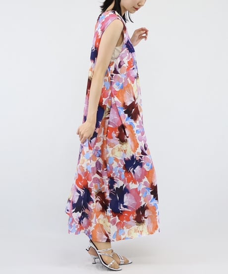 print sleeveless one-piece