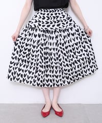 heart print skirt