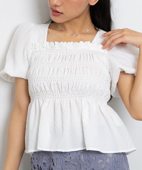 back ribbon puff sleeve blouse