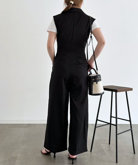 jump suit
