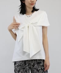 big ribbon front sleeveless blouse