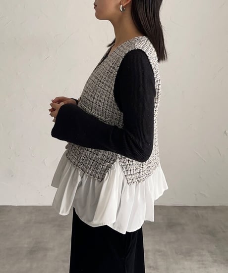 frill tweed vest