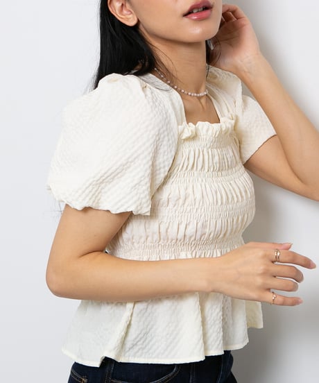 back ribbon puff sleeve blouse