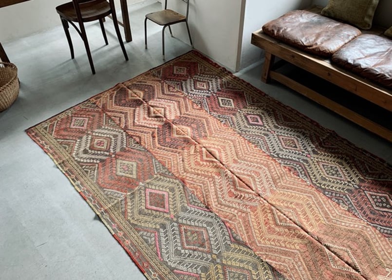 キリムトルコジジムラグ