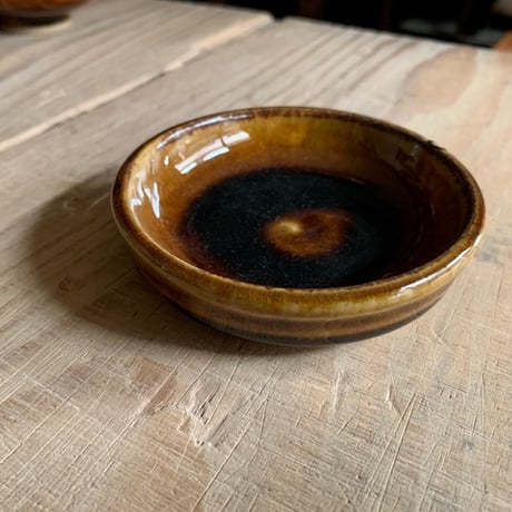 飴色の小皿（出西窯）古食器