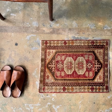 vintage rug　トルコ絨毯 オールドカーペット ミニサイズ