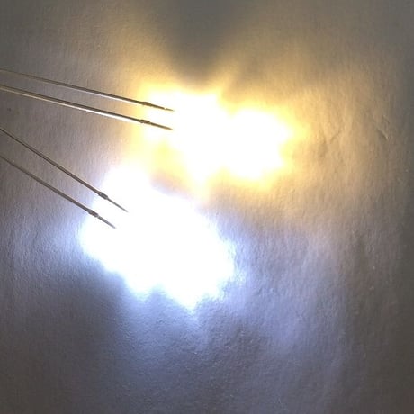 凸型ＬＥＤ白色  先端直径２ｍｍ 先端長４．４ｍｍ 10個セット