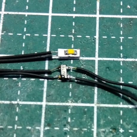 超小型ブリッジダイオード　2.9x2.4mmサイズ　電流140mA　テーピングカット　１０個セット