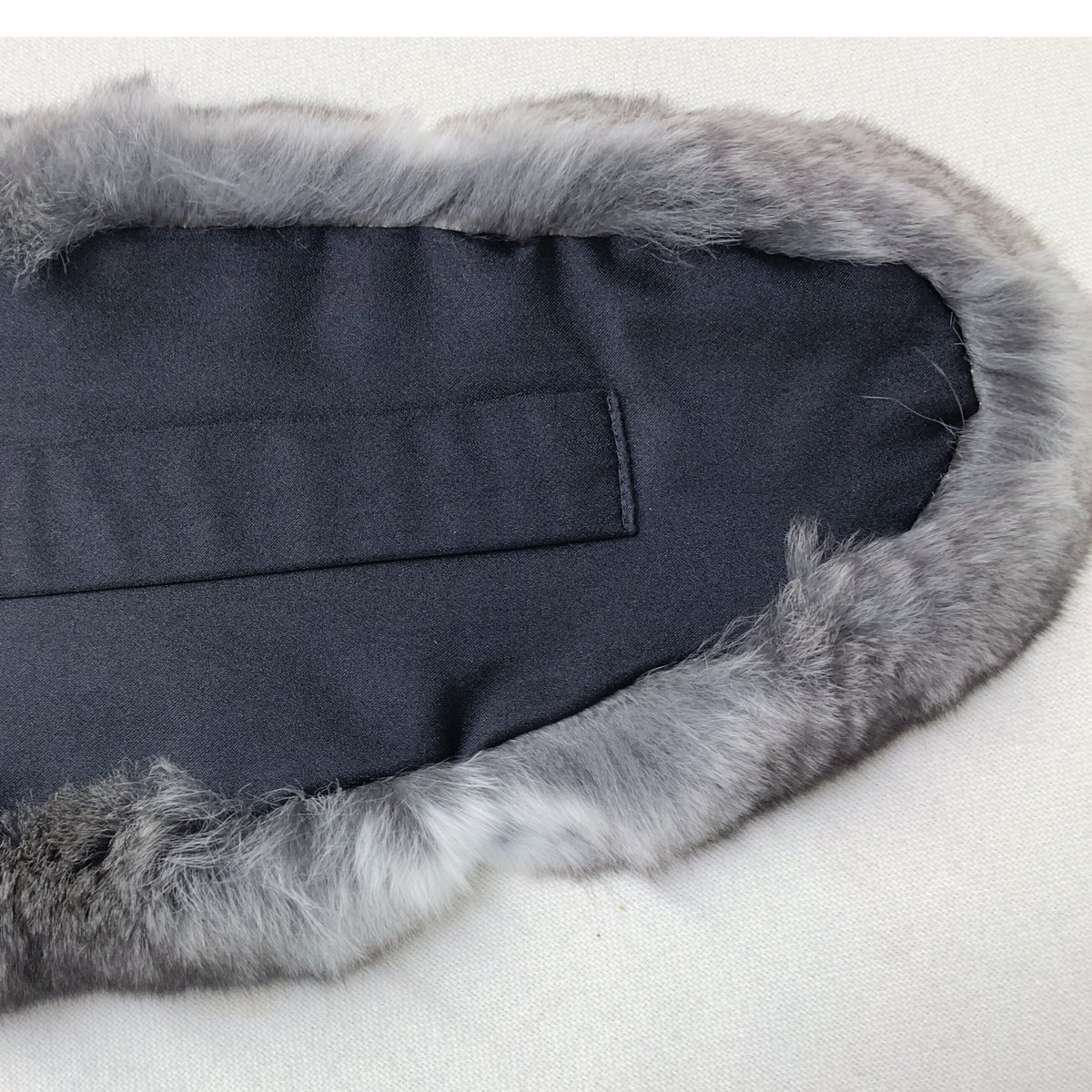 新品同様✩使用感無し✩エンバ✩チンチラレッキス✩ファーコート✩チンチラデザイン チンチラ ファーケープ レディース 4020