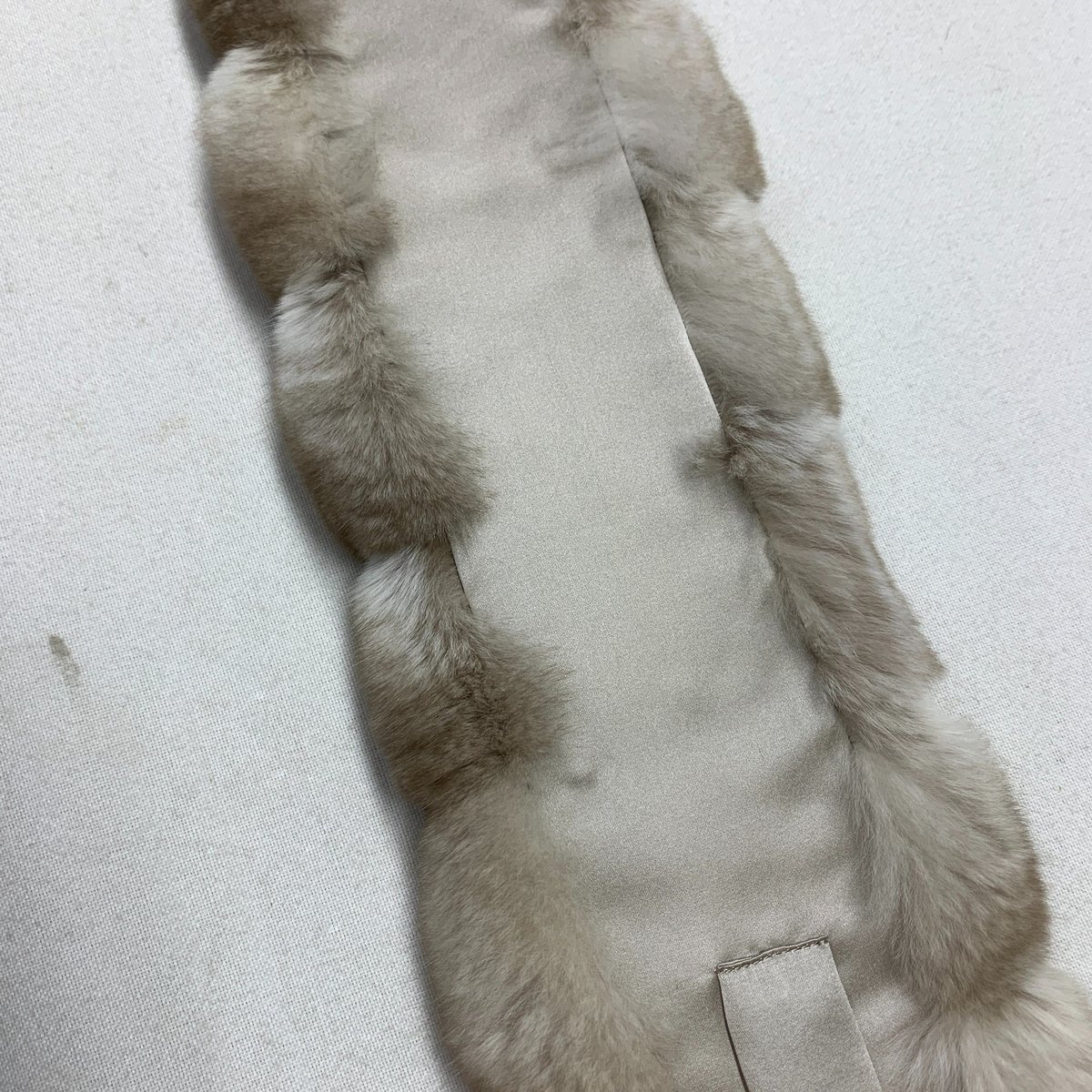 チンチラロングマフラー CM-9 123×9 ⑤ ナチュラルベージュ | パショーネ