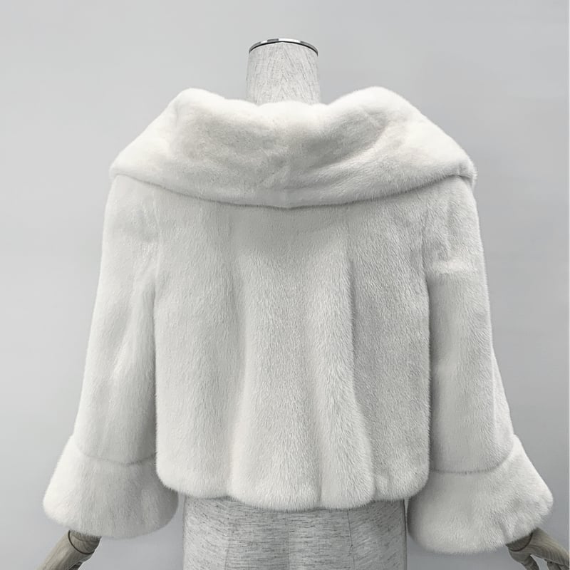 ホワイト　ミンク毛皮　ショール風ボレロ ホワイト ミンク毛皮 ショール風ボレロ 高級✨】パールミンク リアル