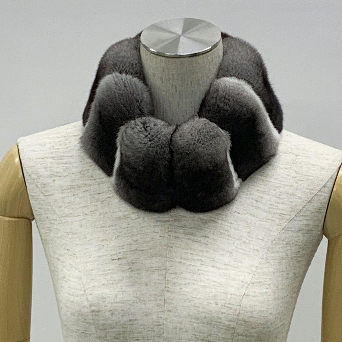 チンチラファー　カフス チンチラ ファーカフス チンチラファー カフス 楽天市場