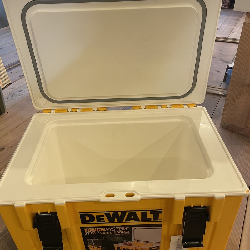 DEWALT タフシステム クーラーボックス | タテイスカンナ