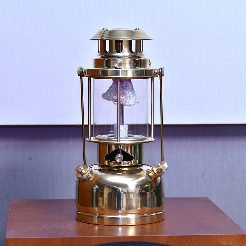 ヴェイパラックスランタン E41 ポリッシュドブラス（ケース付き