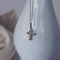 ブラウンダイアモンド（0.15ct）クロスペンダント（K18WG）