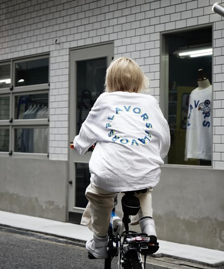 The Flavor Design®︎ / Flavors Circle L/S T-shirt