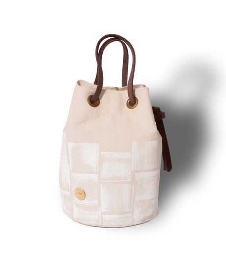 Round Tote Bag - Brick paint