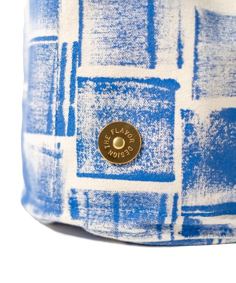 Round Tote Bag - Brick paint