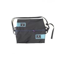 ISHIARISU”Big hug bag” Black