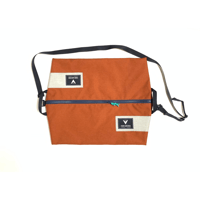 ISHIARISU”Big hug bag”chocolate×silver paper