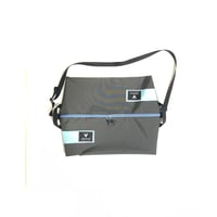 ISHIARISU”Big hug bag”  shine gray& emerald