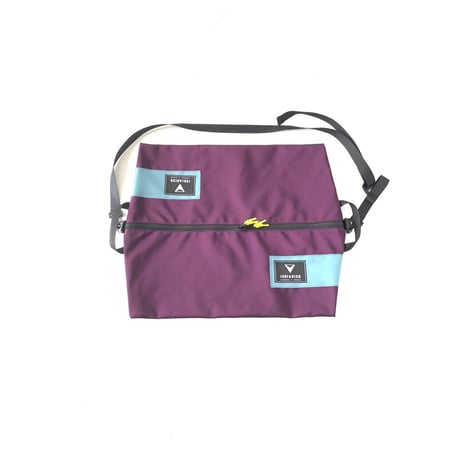 ISHIARISU”Big hug bag” Deep purple