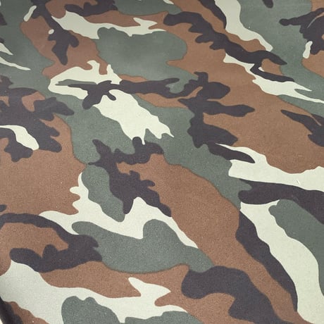 ISHIARISU”Big hug bag”　camouflage &　yellow