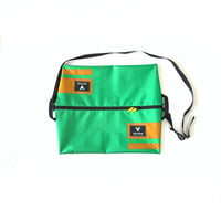 ISHIARISU”Big hug bag” Green double line