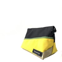 ISHIARISU"ASLANT CHALK BAG "  model D