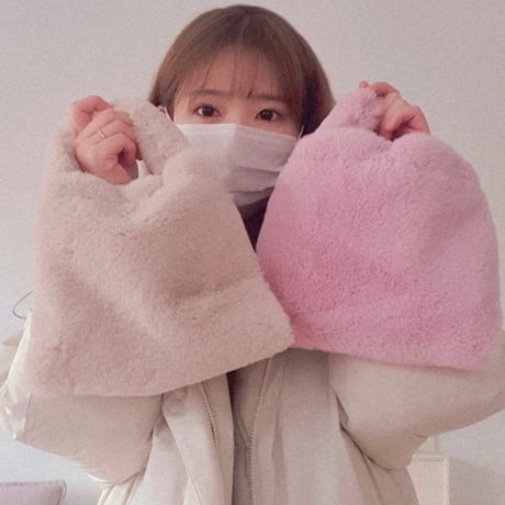 「ハンドメイド」フワフワフェイクファートートバッグ