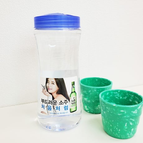 「チョウムチョロム」水ボトル