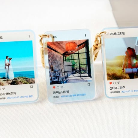「SNSデザイン」アクリルPhotoキーホルダー