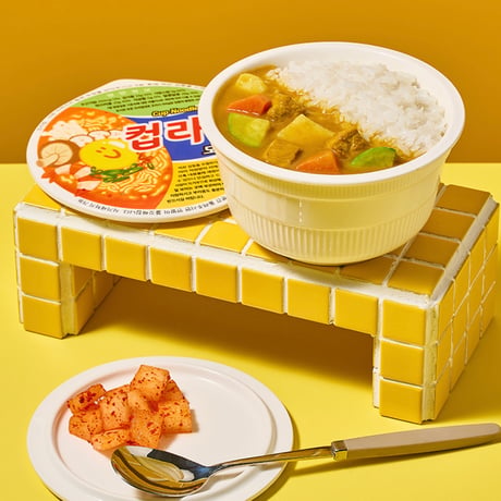 かわいいカップ麺容器