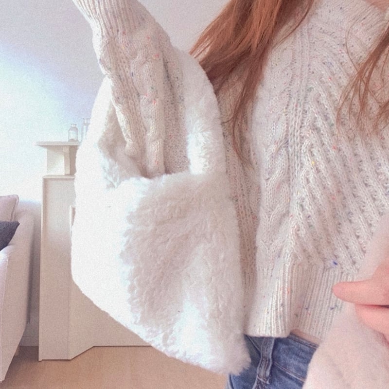 ハンドメイド」フワフワフェイクファートートバッグ | Woori Store