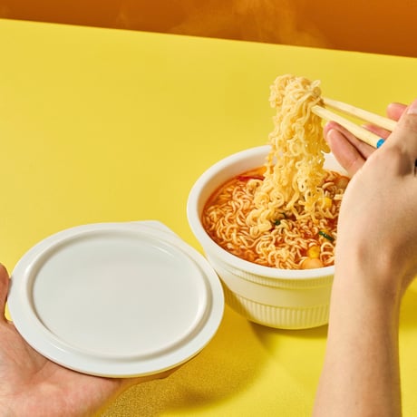 かわいいカップ麺容器