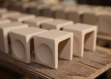茶葉を使った和のアロマポット「Square（茶香炉）」