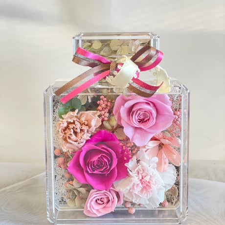 M design flower