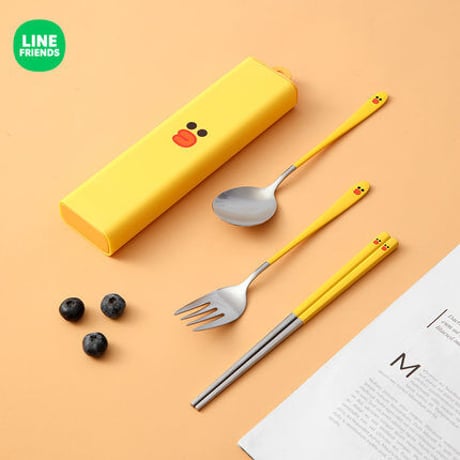 ■受注発注商品　LINE FRIENDS　携帯用カトラリーセット