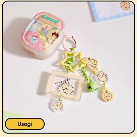 ちいかわ × MINISO　アクリルキーホルダー　ハチワレ　うさぎ　海外限定　日本未発売