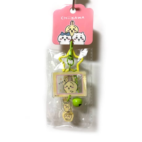 ちいかわ × MINISO　アクリルキーホルダー　ハチワレ　うさぎ　海外限定　日本未発売